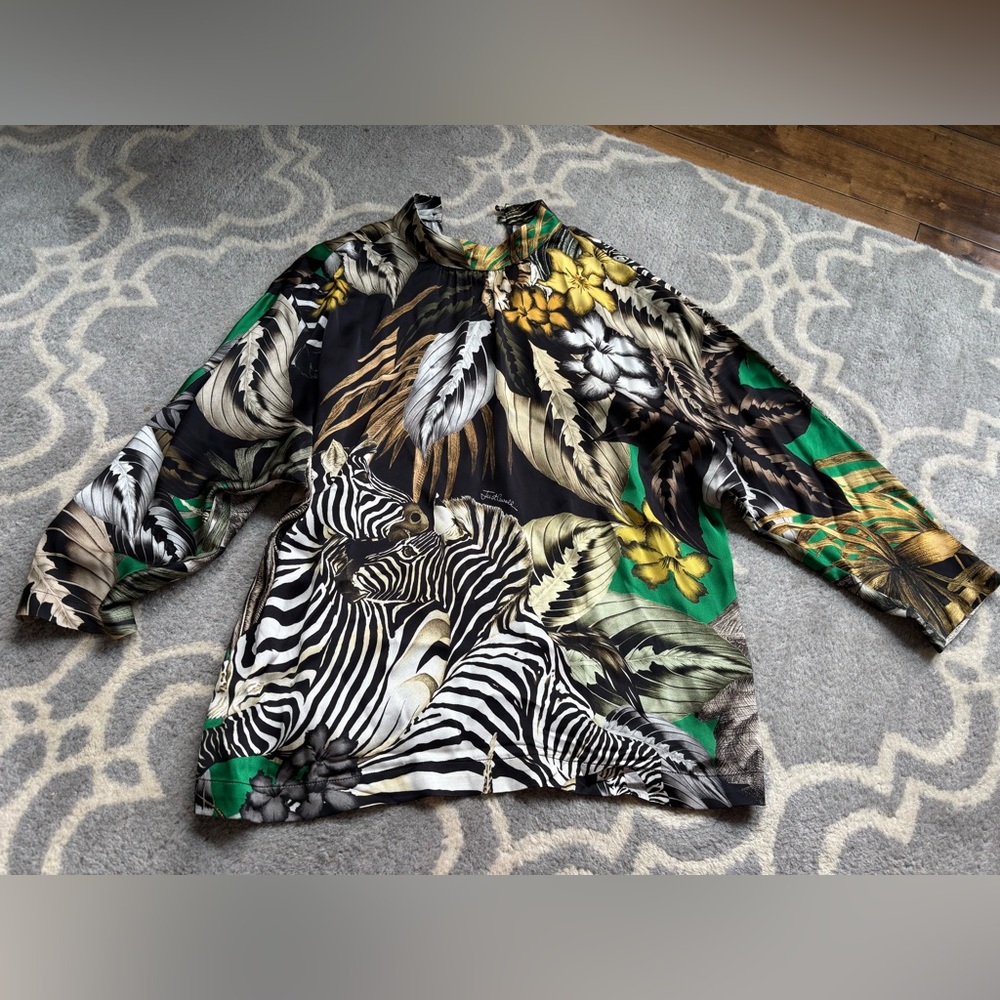 Just Cavalli Roberto Cavalli Size 42 (Sz 6 or Medium) Safari Animal Print Blouse